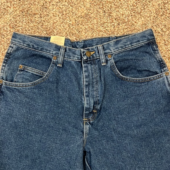 NWT! Wrangler Jeans. SZ 34x30 - Picture 2 of 7
